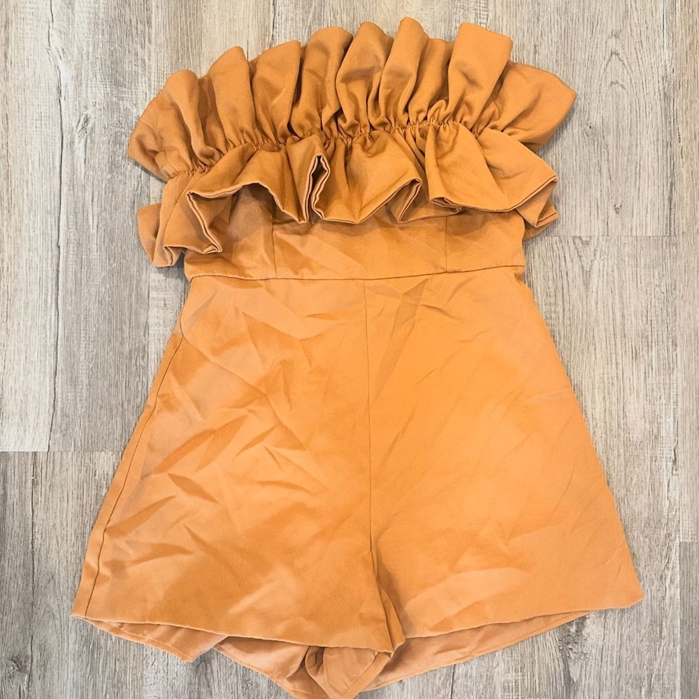 Strapless Coffee Ruffle Romper - Picture 2 of 2